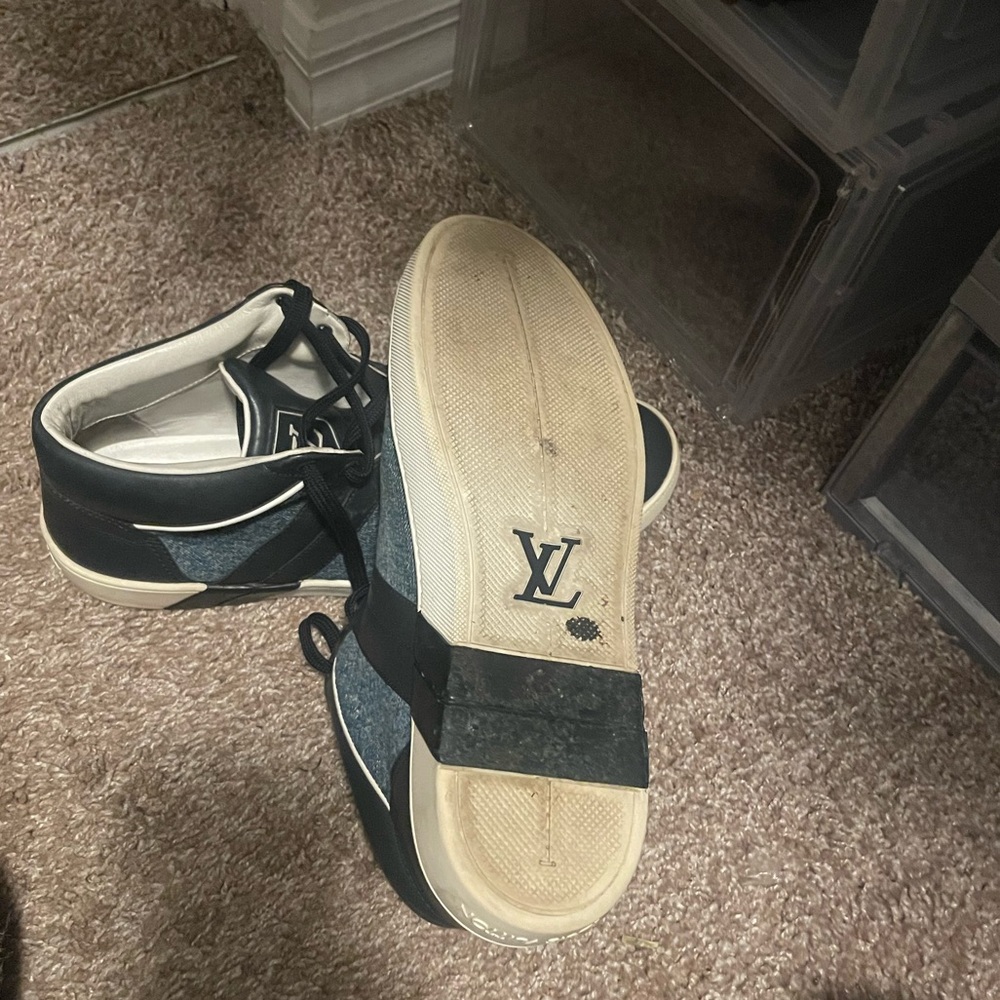 Men’s Authentic Vintage Louis Vuitton Jean Sneaker - Picture 3 of 4